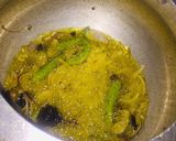 A picture of step 2 of Methi khichdi.