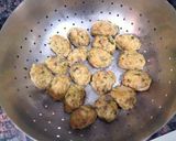 A picture of step 4 of Healthy steamed Broccoli bites.