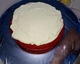 Foto langkah ke 8 dari resep Red Velvet Birthday Cake.