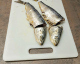 Foto del paso 2 de la receta: Filetes de sardinas arenques