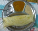 A picture of step 3 of Masala dosa.