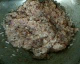 A picture of step 2 of Sev onion sabji.