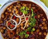 A picture of step 13 of Amritsari chole.