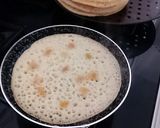 Une image de l'étape 4 de Crêpes 1000 trous aux Raisins secs.
