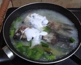 Foto langkah ke 5 dari resep Gulai Putih Ikan Baung (Menu Balita).
