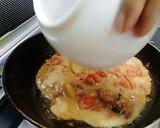 Foto langkah ke 2 dari resep Tuna Omelette.