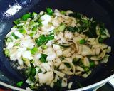 A picture of step 3 of Veg Poha.