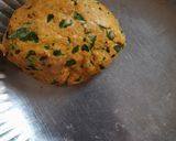મેથી અને તલ ના થેપલા (Methi Til Thepla Recipe In Gujarati) રેસીપી સ્ટેપ2ફોટો