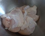 รูปขั้นตอนการทำที่ 1 ของ วิธีหมักอกไก่ให้นุ่ม