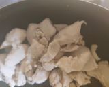 Une image de l'étape 2 de Poulet au Curry.