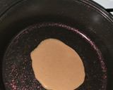 A picture of step 4 of Simple chocolate pancake.