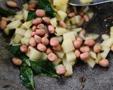 A picture of step 2 of Samak Khichdi.
