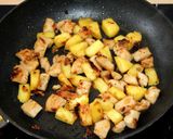 Ananászos-csirkés sült tészta recept fázis 3 fotója