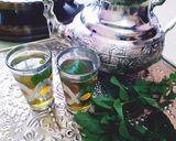 A picture of step 5 of Moroccan Mint Tea.