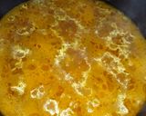 A picture of step 11 of Desi chicken clear soup.