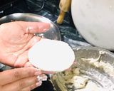 A picture of step 4 of Deep fried stuffed Vada with curd.