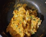 A picture of step 1 of Vermicelli Nest with Paneer eggs.