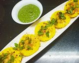 મીક્સ દાળ ઈડલી ચીઝી ચાટ(mix dal khichdi recipe in Gujarati) રેસીપી સ્ટેપ7ફોટો
