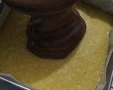 Foto langkah ke 7 dari resep Brownies Kukus Lapis Keju.