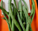 A picture of step 1 of String beans avial.