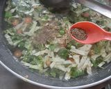A picture of step 2 of Veg Clear Soup.