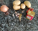 Foto del paso 1 de la receta: Patatas con chorizo