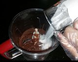 صورة لخطوة 13 من وصفة بالمية💦آيس كريم🧁بطعم الشيكولاتة🍫بدون حليب❌ولا زبادي❌ولا شيكولاتة