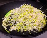蔥爆黃豆芽的食譜步驟4照片