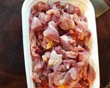 A picture of step 1 of Chicken and Nagaimo Stew.