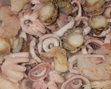 Foto del paso 1 de la receta: 🦐 Risotto de Mariscos con Langostinos, Vieyras, Calamar y Mejillones