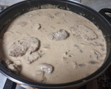 Foto del paso 5 de la receta: Solomillo en salsa de queso de cabra