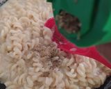 Foto langkah ke 4 dari resep Fussilli Carbonara.