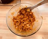 Foto del passaggio 7 della ricetta Torta di Mais, Avena e Patata Dolce con Cornflakes Caramellati