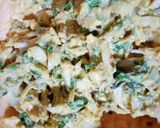A picture of step 2 of Aloo palak k pakoray.