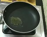 A picture of step 5 of Shavige kesaribath.