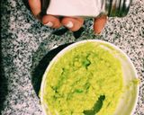 Foto del paso 4 de la receta: Tostado con guacamole y 🍅