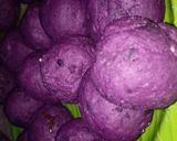 Foto langkah ke 3 dari resep Bola ubi ungu isi coklat.