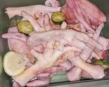 Foto langkah ke 1 dari resep Ceker sayap santan Asam pedas.
