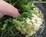Фото кроку 3 до Гречана локшина з козиним сиром у сковороді Wok.