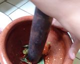 รูปขั้นตอนการทำที่ 2 ของ แกงลาวมะรุมใส่หมู สูตรแม่บ้านปุ๊