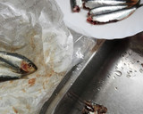 Foto del paso 1 de la receta: Sardinas fritas