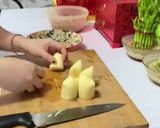 Foto langkah ke 1 dari resep Egg tofu stuffed prawn ball.