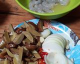 Foto langkah ke 1 dari resep Udang Jengkol lada hitam.