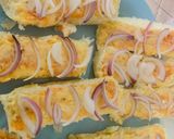 A picture of step 3 of Cheese Garlic Butter Pav.
