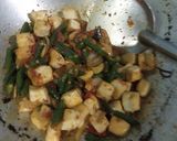 Foto langkah ke 4 dari resep Oseng Tahu Kacang Panjang.