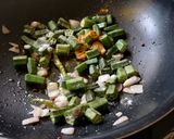 A picture of step 8 of Bhindi/Okra Ki Kadhi.