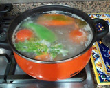 Foto del paso 7 de la receta: Crema de besugos con zanahorias y puré de patatas