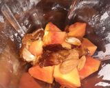 A picture of step 3 of Papaya Nuts shake.