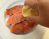 Foto langkah ke 2 dari resep 625. Salmon Honey Teriyaki Glaze.