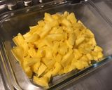 Une image de l'étape 4 de Salade d'ananas et pomelos rouges à la vanille.